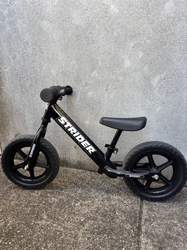 ストライダー　⭐︎ブラック⭐︎