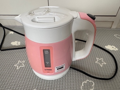 TIGER 電気ケトル 湯沸かし わく子 0.8L PCF-G080D