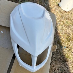 マジェスティ125のプレイスクリエイションエアロフロントマスク
