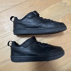 NIKE ナイキ　子ども用スニーカー　ほぼ新品　19センチの画像