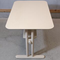 Francfranc(フランフラン)のピオニ ダイニングテーブルです♪ホワイト