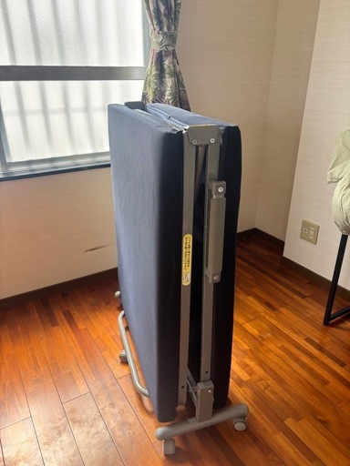 【中古】折りたたみベッド　※条件確認後の問い合わせお願いします