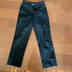 学生ズボン67㎝