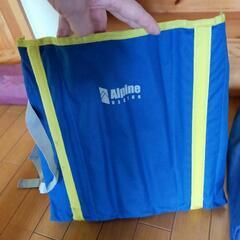 ２個セットAlpine DESIGN (アルパインデザイン) ロールアップチェアの画像