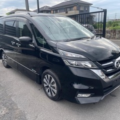 ニッサンセレナの画像