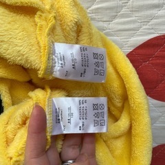 ミニオン　上着　スリーパー　110 130の2個セットの画像
