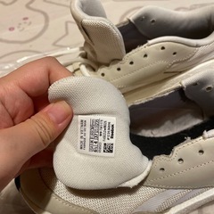 Reebok 厚底スニーカーの画像