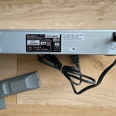 【ジャンク】SONY製CD/DVDプレイヤーDVP-NS53P リモコンRMT-D175J付きの画像