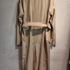 MaxMaraトレンチコートの画像