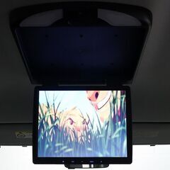 嬉しい後席モニター付き🌟【 トヨタ ノア Si 】🚗