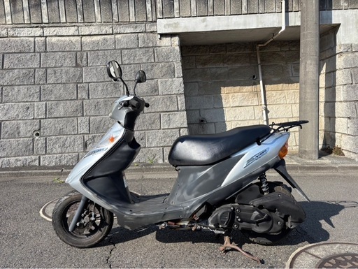 期間限定神奈川、東京配送無料スズキ　V125G バッテリー新品　タイヤ前後新品　オイル新品　人気のK5