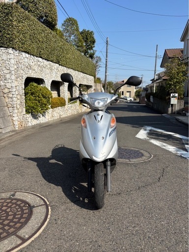 期間限定神奈川、東京配送無料スズキ　V125G バッテリー新品　タイヤ前後新品　オイル新品　人気のK5