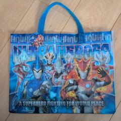 ウルトラマンヒーローズ  プールバックの画像