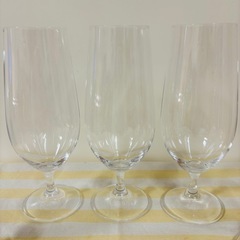 ビールグラス　ワイングラス　5個セットの画像