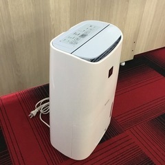 ‼️格安の増田商店‼️2019年製SHARP 除湿機　プラズマクラスター　CV-H71-Wの画像