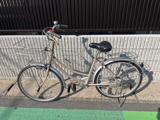 【お取引中】　自転車　ブリヂストン　BRIDGESTONE　ギアなし　ママチャリ