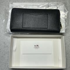 【新品】COACH長財布の画像