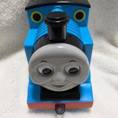 トーマス