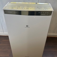 Panasonic製のF-YHRX200除湿機