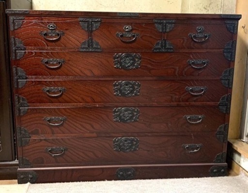 桐のタンス（和風・アンティーク調）配送可能・日曜限定でお届けします