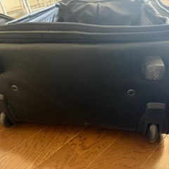 スーツケース大サムソナイト
の画像