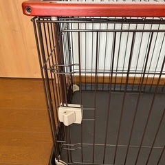 ペットゲージ　屋根付き　木製の画像