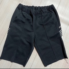 ハーフパンツ