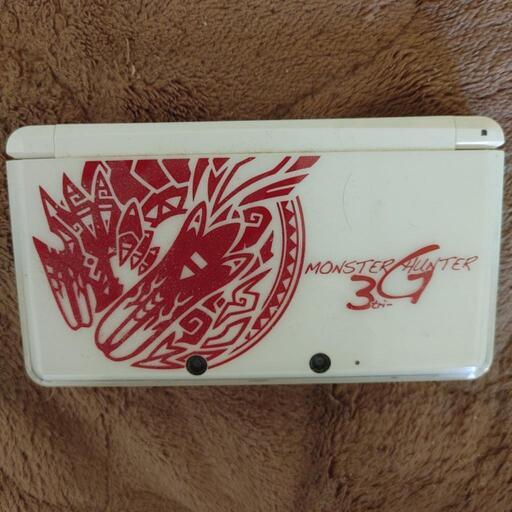 Nintendo　3DSとソフト数本