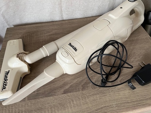 マキタ 充電式クリーナー