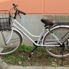 引渡し予定者決定◎　美品【ほぼ新品☆半額】自転車カゴ付きホワイト