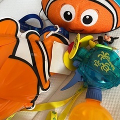 ニモ、ドリーの画像