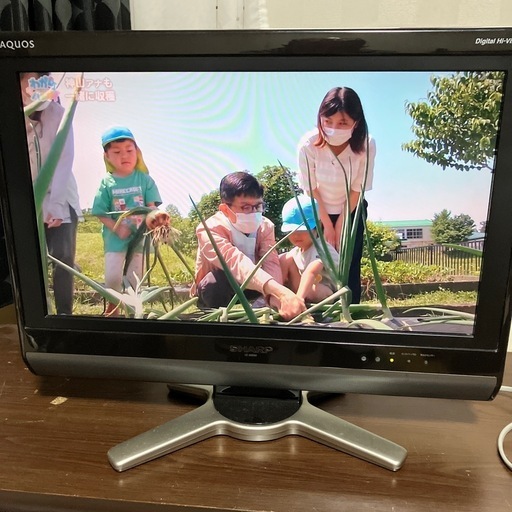 20インチAQUOS2010年製リモコン付き\n