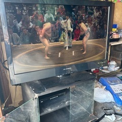 テレビ32インチ
