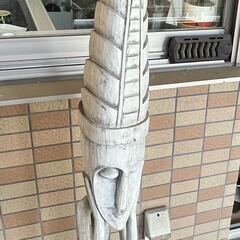 バリ風の木彫り置物
