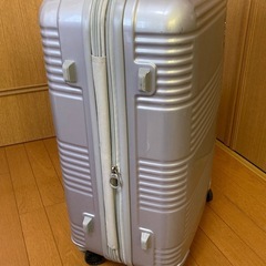 サムソナイトスーツケース  の画像