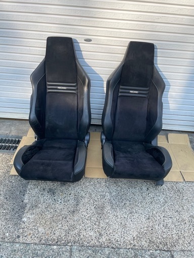 31スイフトスポーツ限定車用レカロシート左右