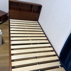 シングルベッド