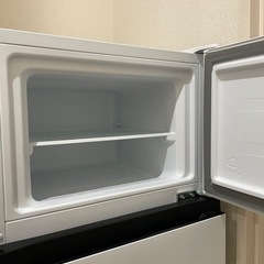 Hisense ノンフロン冷凍冷蔵庫 124L 2024年製 HR-B12HWの画像