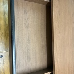 食器棚の画像