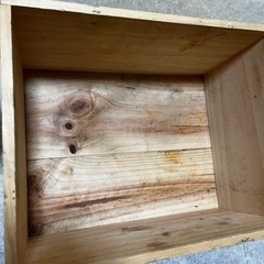 木箱の画像