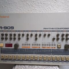 Roland   tr909   後期型　本物