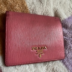 PRADA 財布