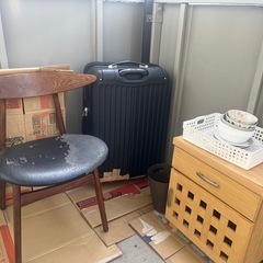 写真にうつっている家具類