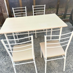 ダイニングテーブル　セット