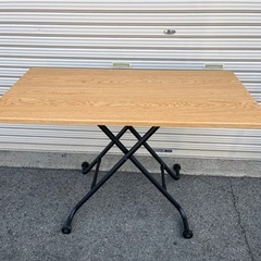 ニトリ キャスター付き 折りたたみテーブル