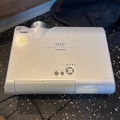 早い者勝ち❗️HITACHI プロジェクタースクリーン付きの画像