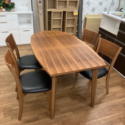 ジモティー限定価格！S715 ⭐ ダイニングテーブル5点セット 変形テーブル ブラウン 幅135cm USED