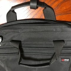 ビジネスバックの画像