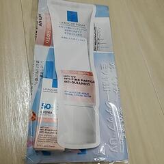 激安！！！新品未使用！★ラロッシュポゼ UVイデア XL プロテ...