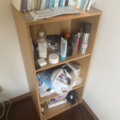 小さい本棚